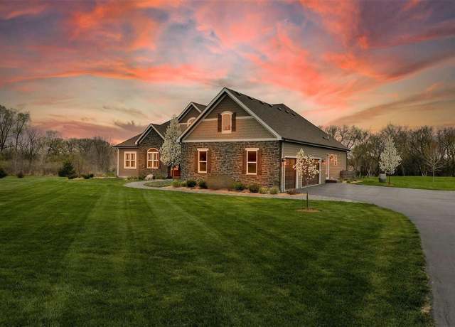 Property at 11275 192nd Ave, Bristol, WI 53104, 4 beds, 3 baths
