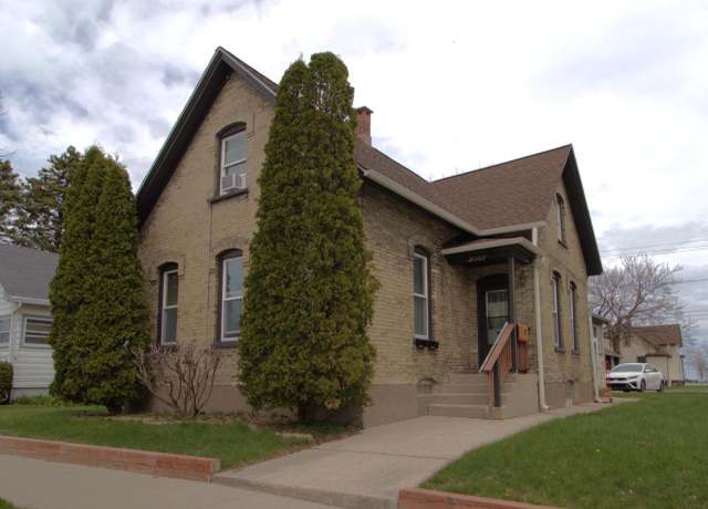 Property at 2037 N Wisconsin St, Racine, WI 53402, 3 beds, 2 baths