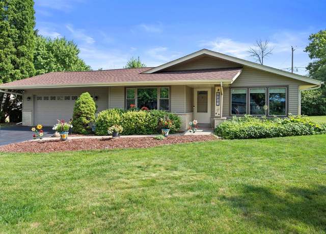 Property at 6247 W Glenbrook Rd, Brown Deer, WI 53223, 3 beds, 1.5 baths