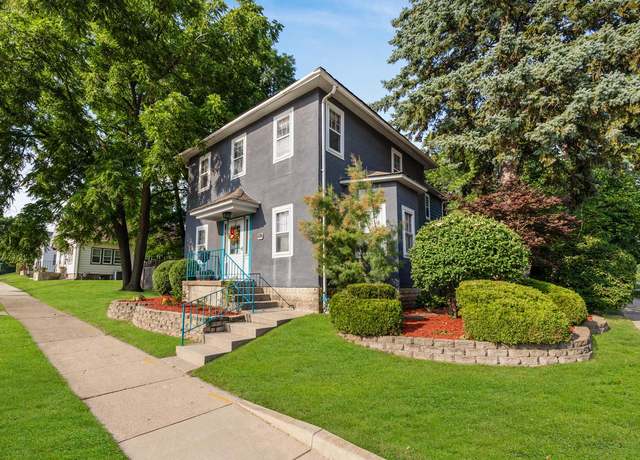 Property at 607 Delafield St, Waukesha, WI 53188, 5 beds, 2 baths