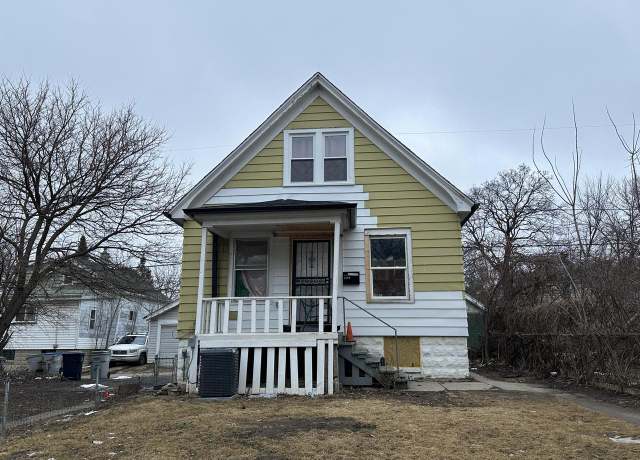 Property at 3240 N 40th St, Milwaukee, WI 53216, 3 beds, 1 bath