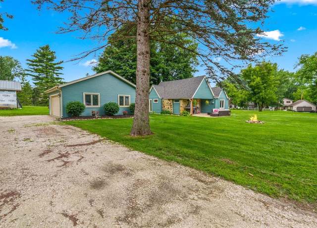Property at 793 S Shore Dr, Hubertus, WI 53033, 1 bed, 1 bath