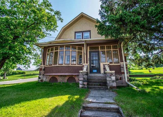 Property at 20 County Road Y N, Mayville, WI 53050, 3 beds, 2 baths