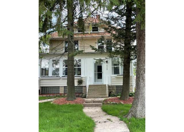 homes for sale near mayville wi