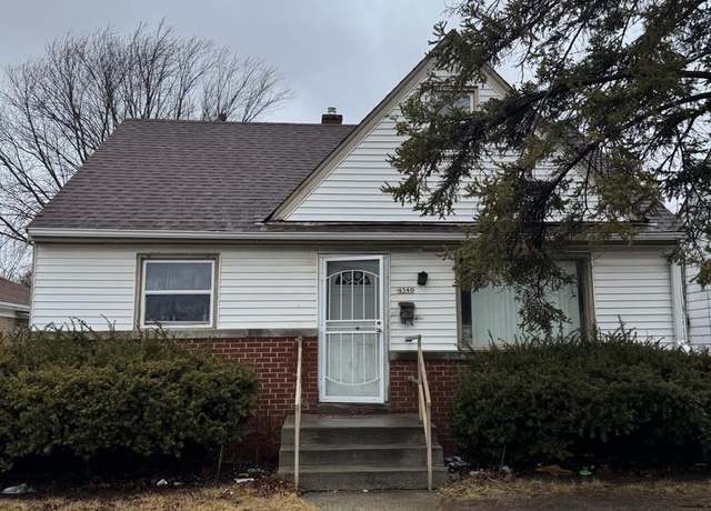 Property at 4340 W Eggert Pl, Milwaukee, WI 53218, 4 beds, 1.5 baths