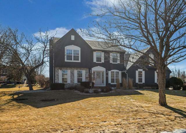 Property at N53W14519 Aberdeen Dr, Menomonee Falls, WI 53051, 4 beds, 2.5 baths