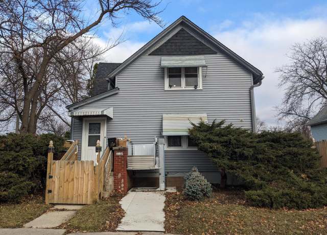 Property at 3130 W Cameron Ave, Milwaukee, WI 53209, 5 beds, 2 baths
