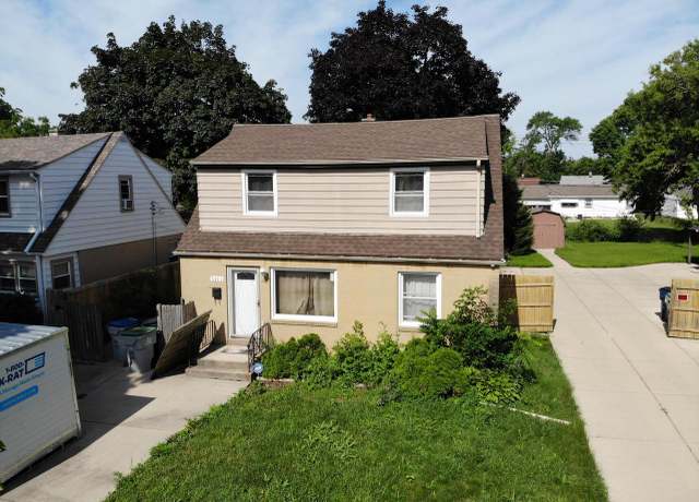 Property at 5111 N 61st St, Milwaukee, WI 53218, 3 beds, 2 baths