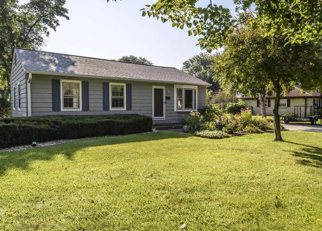 Property at 7424 S Quincy Ave, Oak Creek, WI 53154, 3 beds, 2 baths