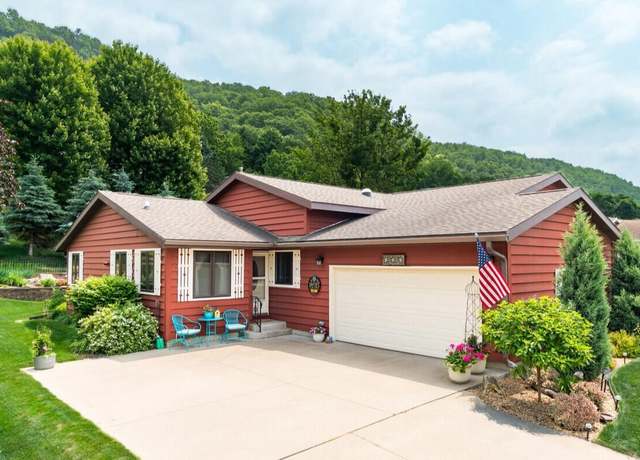 Property at 4633 Juniper St, La Crosse, WI 54601, 2 beds, 2 baths