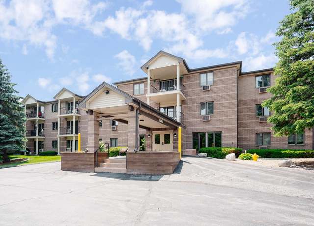 Property at 530 N Silverbrook Dr #337, West Bend, WI 53090, 2 beds, 2 baths