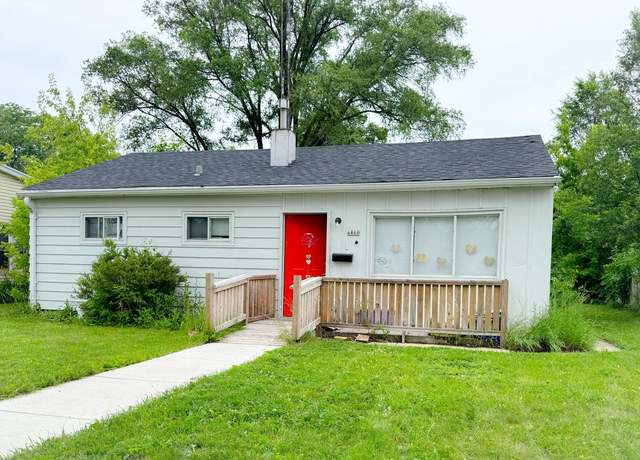 Property at 6860 W Grantosa Dr, Milwaukee, WI 53218, 3 beds, 1 bath