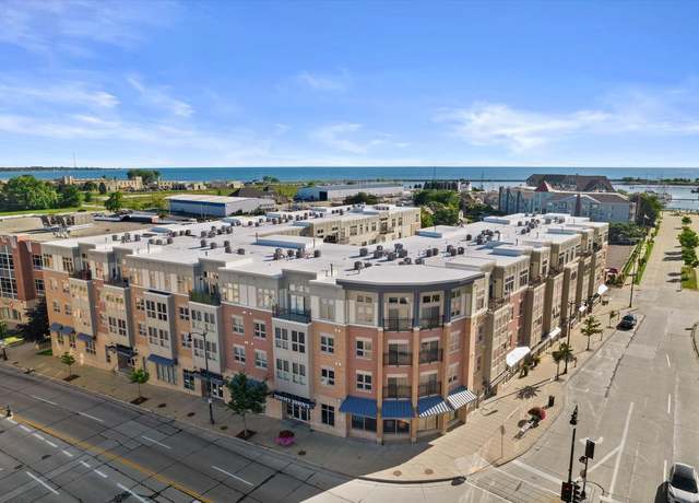 Property at 141 Main St #422, Racine, WI 53403, 1 bed, 1 bath
