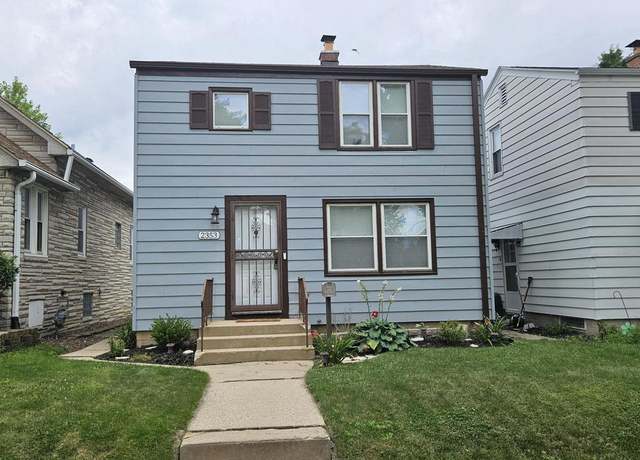 Property at 2353 S 77th St, West Allis, WI 53219, 2 beds, 1.5 baths