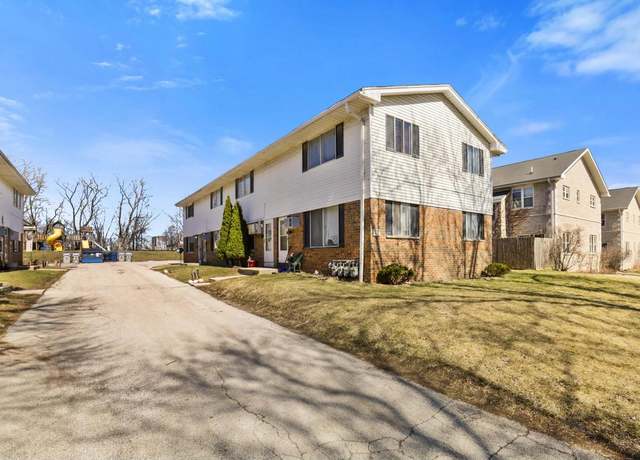 Property at 906 W Montana St Unit A, Milwaukee, WI 53215, 2 beds, 1 bath