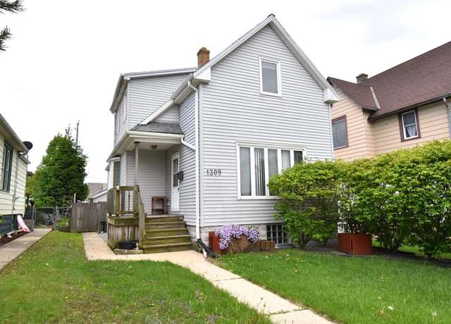 Property at 1309 Madison Ave, South Milwaukee, WI 53172, 2 beds, 1 bath