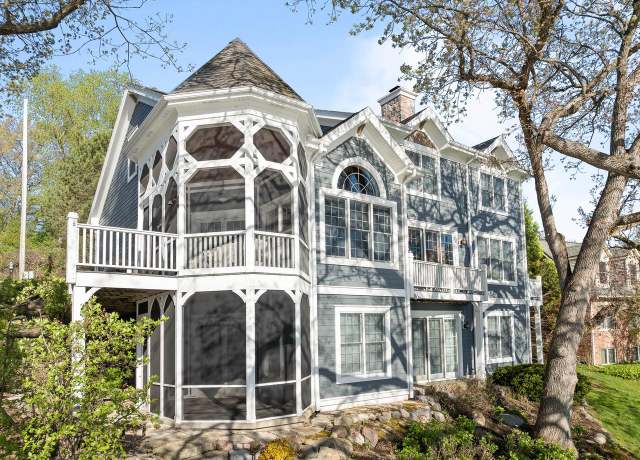 Property at N7294 Krahn Dr, Whitewater, WI 53190, 6 beds, 5.5 baths