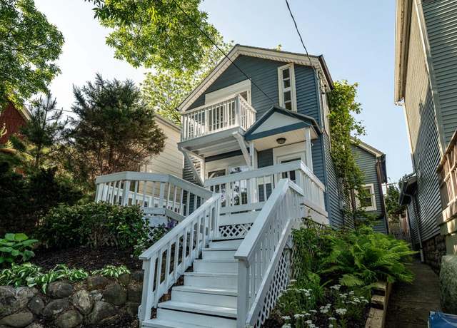 Property at 925 E Hamilton St, Milwaukee, WI 53202, 2 beds, 1 bath