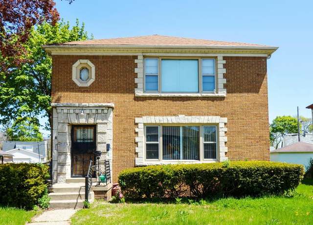 Property at 4038 N Elmhurst Rd #4040, Milwaukee, WI 53216, 4 beds, 2 baths