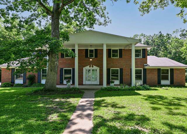 Property at 9150 S 46th St, Franklin, WI 53132, 6 beds, 4.5 baths