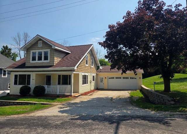Property at 13211 Pioneer Rd, Newton, WI 53063, 3 beds, 1.5 baths