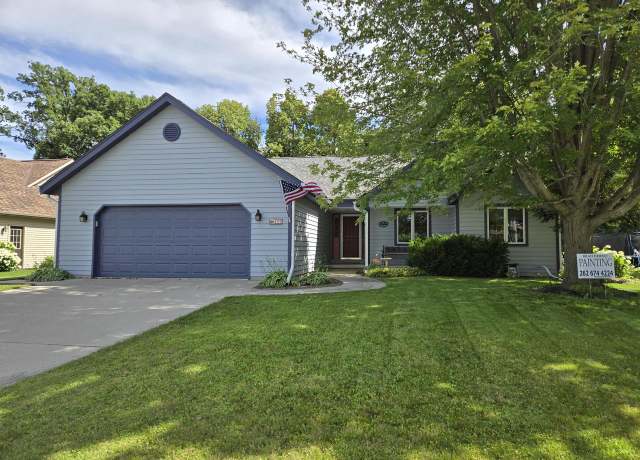 Property at 499 Gavin Pkwy, Kewaskum, WI 53040, 3 beds, 3 baths