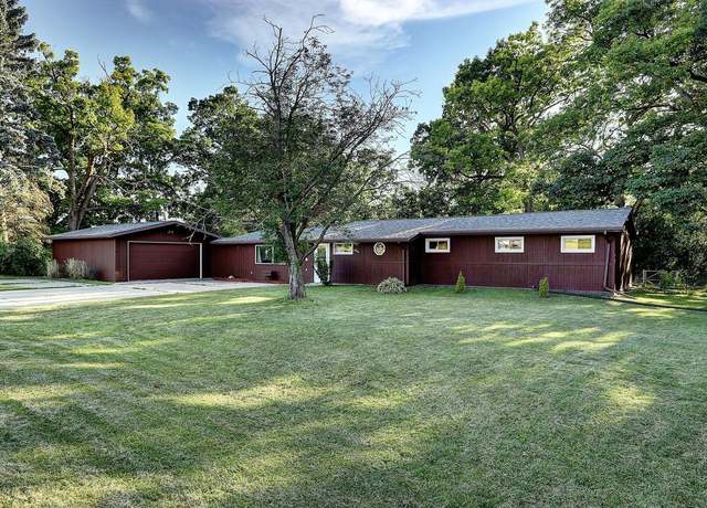 Property at N6539 Peck Station Rd, Elkhorn, WI 53121, 3 beds, 2 baths
