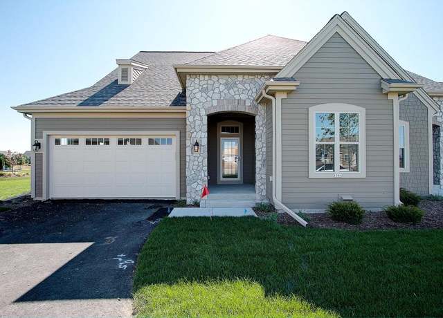 Property at 1624 Belmont Ln #28, Oconomowoc, WI 53066, 2 beds, 2 baths
