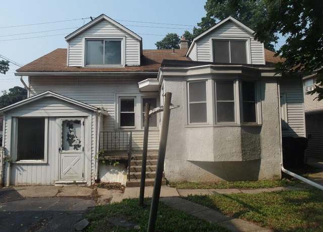 Property at 6841 W Fond Du Lac Ave, Milwaukee, WI 53218, 4 beds, 1 bath