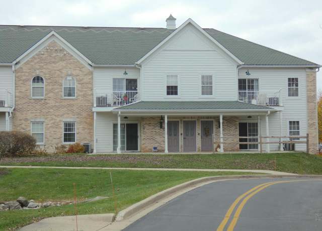 Property at 2718 Northview Rd #22, Waukesha, WI 53188, 1 bed, 1 bath