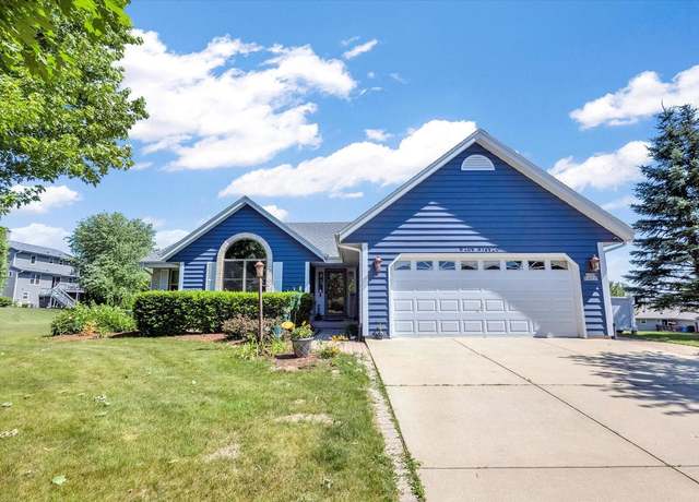 Property at W209N16520 Cairn Ct, Jackson, WI 53037, 4 beds, 3 baths