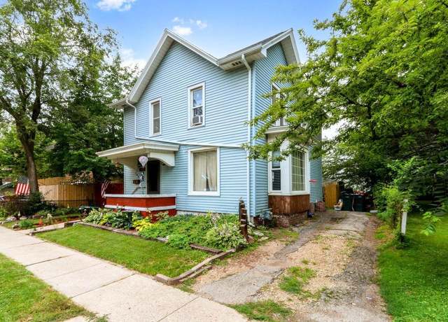 Property at 104 N Lincoln St, Elkhorn, WI 53121, 4 beds, 1.5 baths