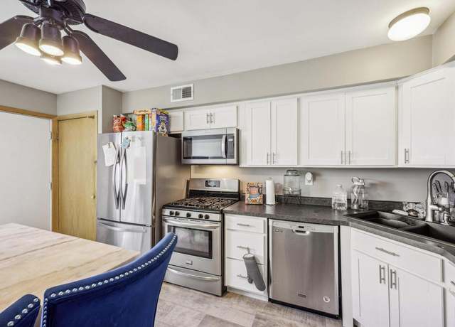 Property at 1444 Big Bend Rd Unit C, Waukesha, WI 53189, 3 beds, 1.5 baths