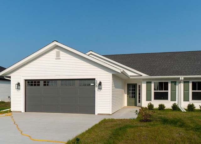 Property at 309 Linden Ln, Delavan, WI 53115, 3 beds, 2 baths
