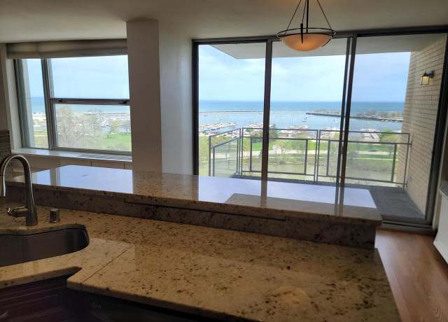 Property at 1610 N Prospect Ave #506, Milwaukee, WI 53202, 2 beds, 2 baths