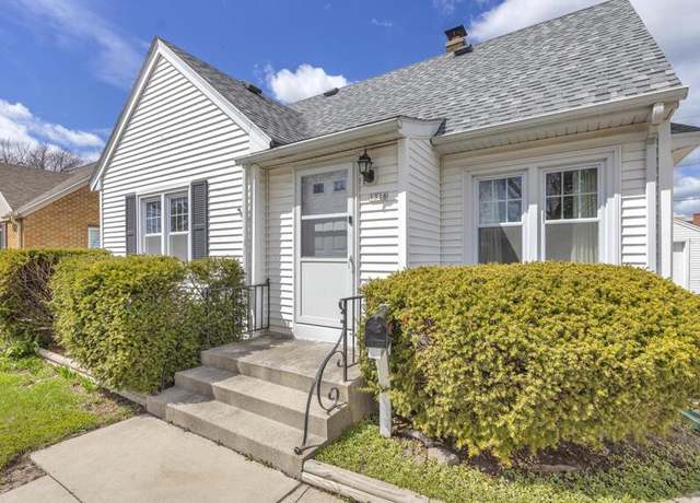 Property at 1338 School Ave, Sheboygan, WI 53083, 4 beds, 1 bath