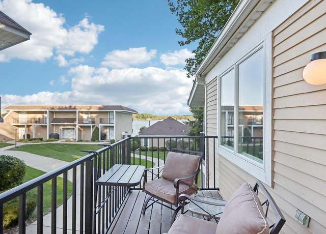 Property at 2501 S Browns Lake Dr, Burlington, WI 53105, 1 bed, 1 bath