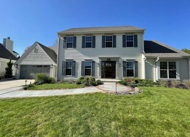 Property at 400 W Bridge St, Grafton, WI 53024, 3 beds, 2.5 baths