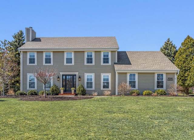 Property at W268N2043 Shooting Star Rd, Pewaukee, WI 53072, 3 beds, 2 baths