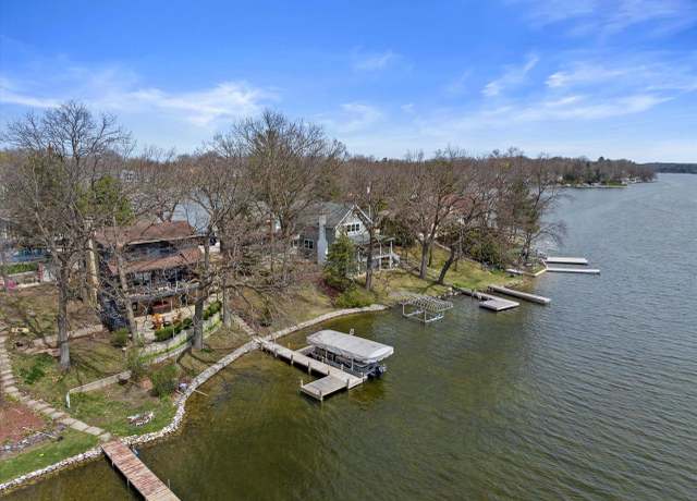 Property at N53W34945 Road B, Okauchee, WI 53069, 3 beds, 2.5 baths