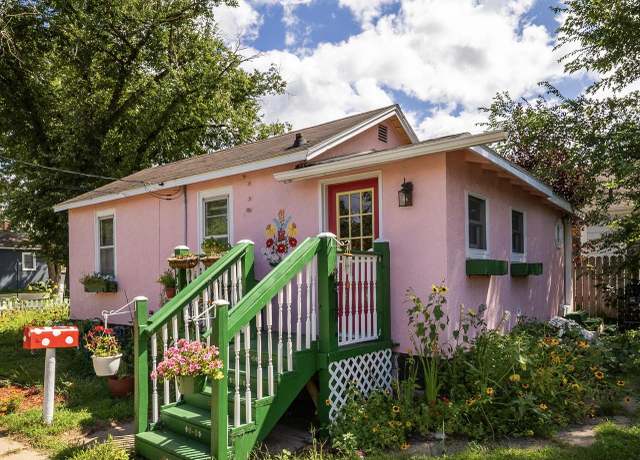 Property at 1930 Adams St, La Crosse, WI 54601, 2 beds, 1 bath