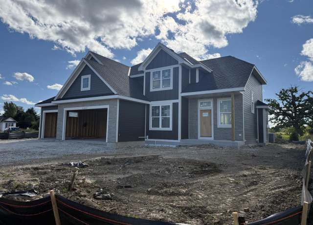 Property at W215N4855 Kathleen Dr, Menomonee Falls, WI 53051, 4 beds, 5 baths
