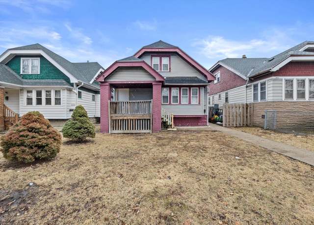 Property at 3946 N 25th St, Milwaukee, WI 53206, 3 beds, 2 baths