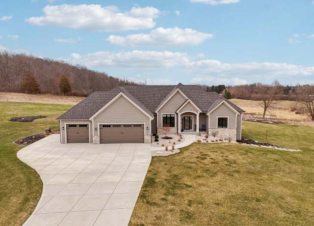 Property at 310 Nagel Ln, Colgate, WI 53017, 3 beds, 2.5 baths