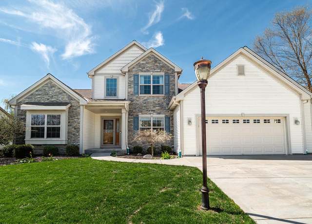 Property at 2001 Patrick Ln, Waukesha, WI 53188, 5 beds, 3.5 baths