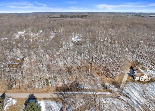 Property at E2264 Meadow Valley Ct, Waupaca, WI 54981