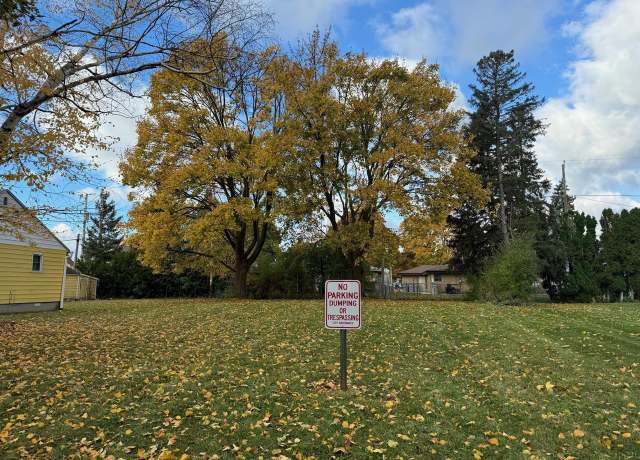 Property at 5723 N 77th St, Milwaukee, WI 53218