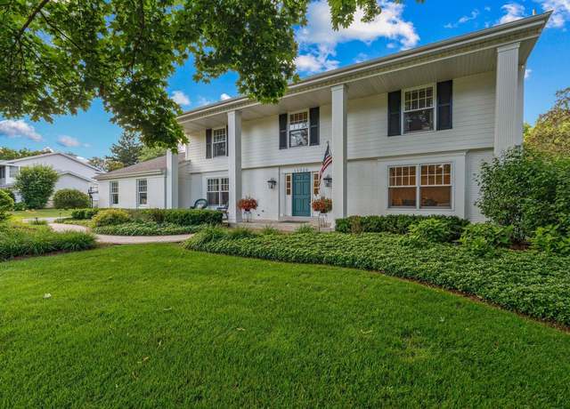 Property at 15020 Pomona Rd, Brookfield, WI 53005, 5 beds, 2.5 baths