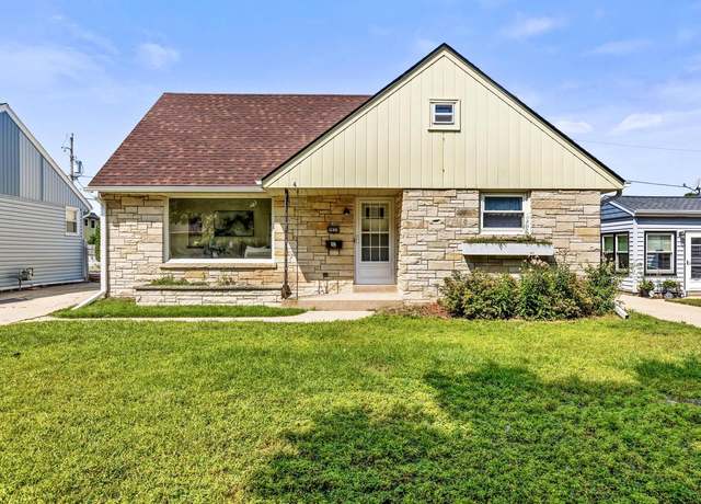 Property at 3833 S 58th St, Milwaukee, WI 53220, 3 beds, 2.5 baths