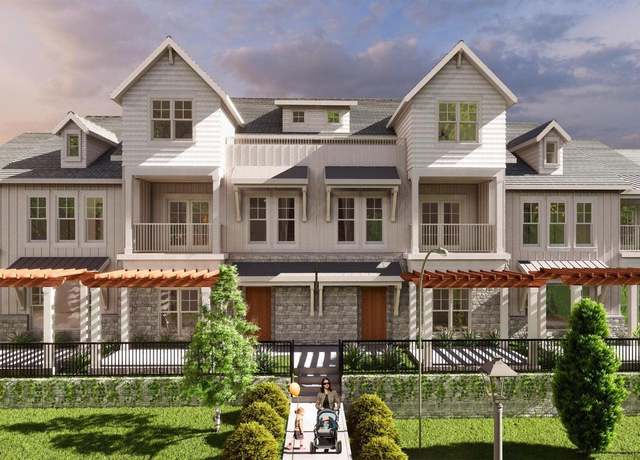 Property at 228 Fontana Blvd #8, Fontana, WI 53125, 3 beds, 2.5 baths